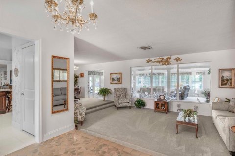 House in Crystal River, Florida 3 bedrooms, 330.64 sq.m. № 1800003 - photo 14