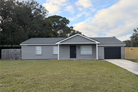 Casa en venta en Port St. Lucie, Florida, 3 dormitorios, 109.25 m2 № 1990965 - foto 23