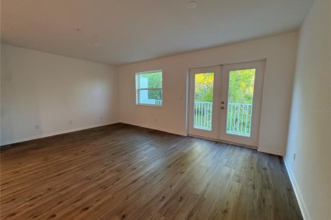Townhouse in Bradenton, Florida 2 bedrooms, 102.19 sq.m. № 2386769 - photo 9