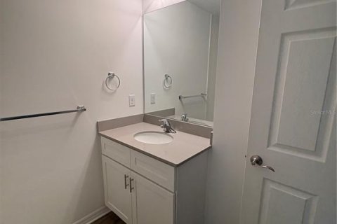 Townhouse in Bradenton, Florida 2 bedrooms, 102.19 sq.m. № 2386769 - photo 8
