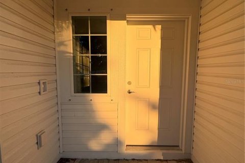 Townhouse in Bradenton, Florida 2 bedrooms, 102.19 sq.m. № 2386769 - photo 3