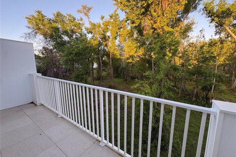 Townhouse in Bradenton, Florida 2 bedrooms, 102.19 sq.m. № 2386769 - photo 17
