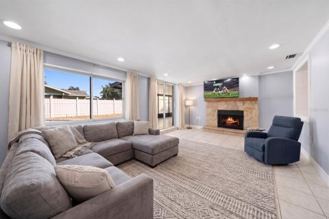 Villa ou maison à vendre à Largo, Floride: 2 chambres, 148.64 m2 № 2416908 - photo 10