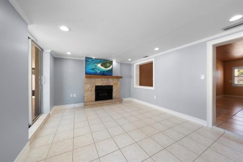 Villa ou maison à vendre à Largo, Floride: 2 chambres, 148.64 m2 № 2416908 - photo 11