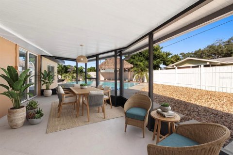 Villa ou maison à vendre à Largo, Floride: 2 chambres, 148.64 m2 № 2416908 - photo 17