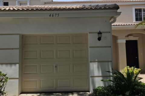 Townhouse in West Palm Beach, Florida 2 bedrooms, 112.5 sq.m. № 2278811