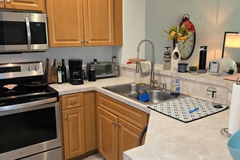 Townhouse in West Palm Beach, Florida 2 bedrooms, 112.5 sq.m. № 2278811 - photo 7