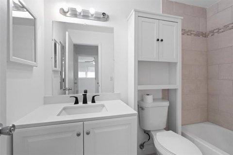 Casa en venta en Pinellas Park, Florida, 1 dormitorio, 83.8 m2 № 2217736 - foto 18