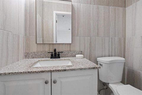 Casa en venta en Pinellas Park, Florida, 1 dormitorio, 83.8 m2 № 2217736 - foto 6
