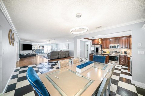 Casa en venta en Tampa, Florida, 3 dormitorios, 261.33 m2 № 2128897 - foto 18