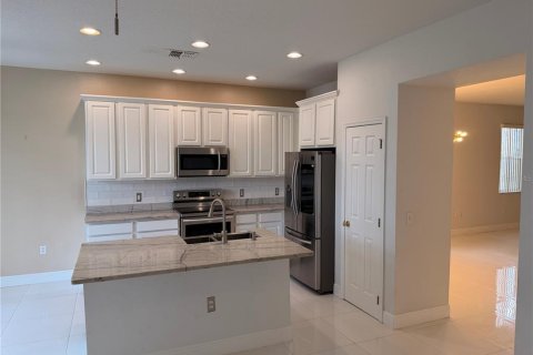 Villa ou maison à louer à Davenport, Floride: 4 chambres, 173.54 m2 № 2233799 - photo 9