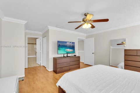 Villa ou maison à vendre à Miramar, Floride: 3 chambres, 172.98 m2 № 2279525 - photo 21