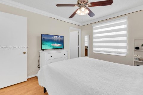 Villa ou maison à vendre à Miramar, Floride: 3 chambres, 172.98 m2 № 2279525 - photo 28