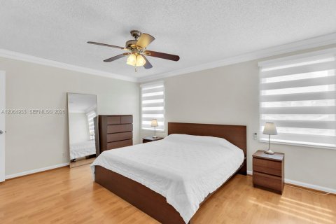 Villa ou maison à vendre à Miramar, Floride: 3 chambres, 172.98 m2 № 2279525 - photo 20