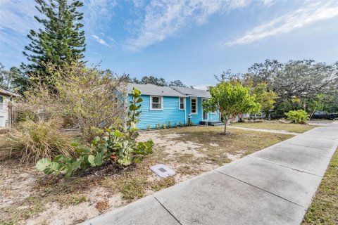 Villa ou maison à vendre à Clearwater, Floride: 1 chambre, 64.66 m2 № 1535448 - photo 4