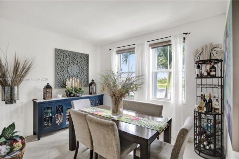Adosado en venta en Miramar, Florida, 3 dormitorios, 134.71 m2 № 1820172 - foto 12