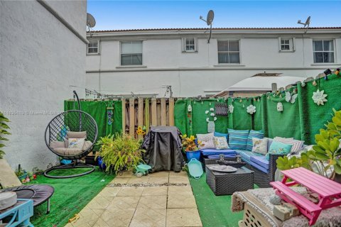 Adosado en venta en Miramar, Florida, 3 dormitorios, 134.71 m2 № 1820172 - foto 26