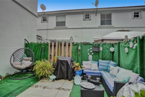 Adosado en venta en Miramar, Florida, 3 dormitorios, 134.71 m2 № 1820172 - foto 25