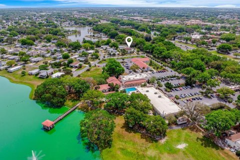 House in Lady Lake, Florida 3 bedrooms, 126.9 sq.m. № 1613761 - photo 19