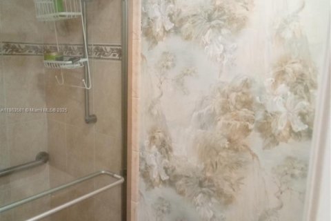 Copropriété à louer à Pembroke Pines, Floride: 2 chambres, 120.31 m2 № 1891189 - photo 25