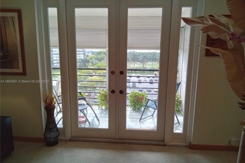 Copropriété à louer à Pembroke Pines, Floride: 2 chambres, 120.31 m2 № 1891189 - photo 20