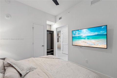 Condominio en venta en Miami, Florida, 1 dormitorio № 1814924 - foto 14