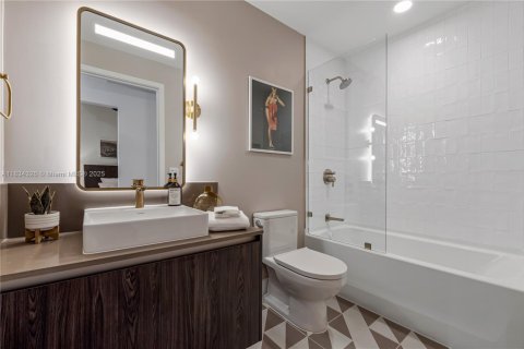 Condominio en venta en Miami, Florida, 1 dormitorio № 1814924 - foto 16