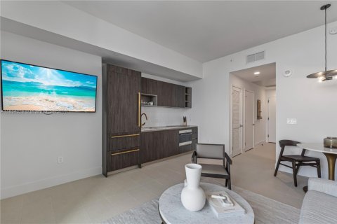 Condominio en venta en Miami, Florida, 1 dormitorio № 1814924 - foto 7