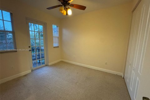 House in Davie, Florida 3 bedrooms, 177.63 sq.m. № 1696807 - photo 11