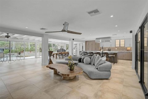 Casa en venta en Sarasota, Florida, 3 dormitorios, 217.48 m2 № 2203252 - foto 6