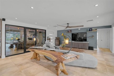 Casa en venta en Sarasota, Florida, 3 dormitorios, 217.48 m2 № 2203252 - foto 13