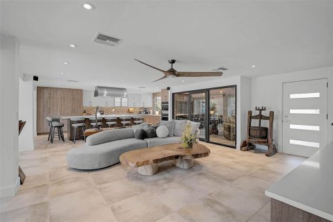 Casa en venta en Sarasota, Florida, 3 dormitorios, 217.48 m2 № 2203252 - foto 12