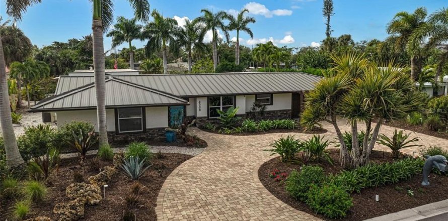 Casa en Sarasota, Florida 3 dormitorios, 217.48 m2 № 2203252
