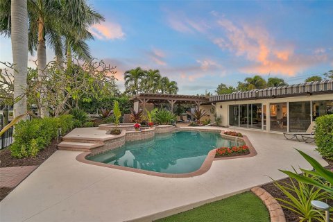 Casa en venta en Sarasota, Florida, 3 dormitorios, 217.48 m2 № 2203252 - foto 9