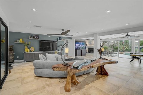 Casa en venta en Sarasota, Florida, 3 dormitorios, 217.48 m2 № 2203252 - foto 10