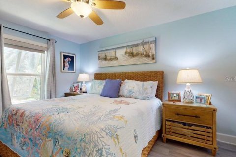 House in Melbourne Beach, Florida 3 bedrooms, 135.82 sq.m. № 1745533 - photo 23