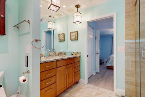 House in Melbourne Beach, Florida 3 bedrooms, 135.82 sq.m. № 1745533 - photo 22