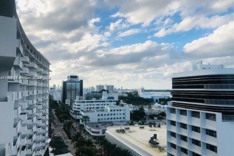 Copropriété à louer à Miami Beach, Floride: 1 chambre, 81.75 m2 № 2034904 - photo 10