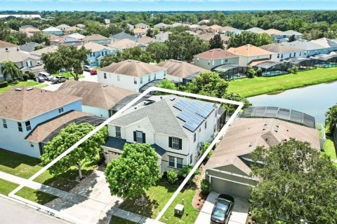 Casa en venta en Kissimmee, Florida, 5 dormitorios, 321.44 m2 № 1919238 - foto 8