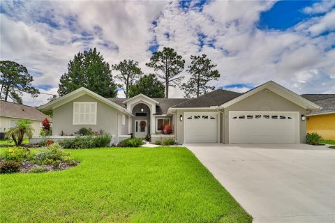 House in Palm Coast, Florida 3 bedrooms, 196.02 sq.m. № 2353228