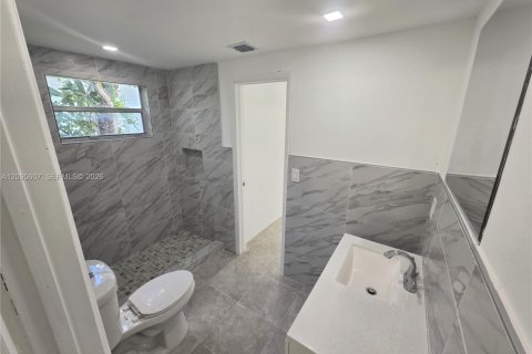 Villa ou maison à louer à North Miami, Floride: 4 chambres, 151.8 m2 № 2390000 - photo 20