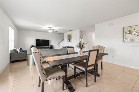 Casa en venta en Zephyrhills, Florida, 4 dormitorios, 240.06 m2 № 1585767 - foto 27