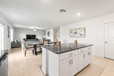 Casa en venta en Zephyrhills, Florida, 4 dormitorios, 240.06 m2 № 1585767 - foto 26