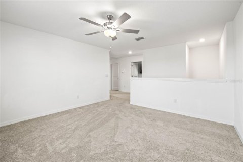 Casa en venta en Zephyrhills, Florida, 4 dormitorios, 240.06 m2 № 1585767 - foto 2