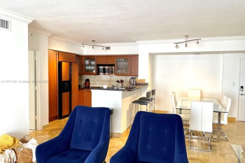 Copropriété à vendre à Hallandale Beach, Floride: 2 chambres, 106.84 m2 № 1921486 - photo 8