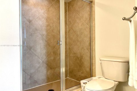 Copropriété à vendre à Hallandale Beach, Floride: 2 chambres, 106.84 m2 № 1921486 - photo 15