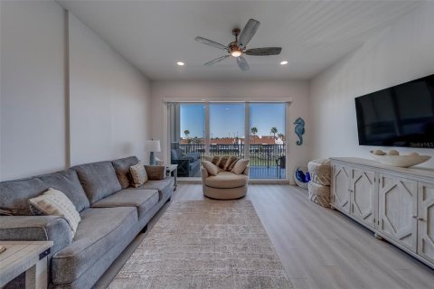 Copropriété à louer à Madeira Beach, Floride: 3 chambres, 172.05 m2 № 1722518 - photo 13