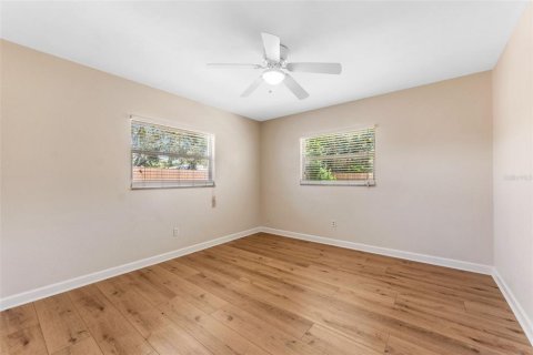 Casa en alquiler en Dunedin, Florida, 2 dormitorios, 149.29 m2 № 1843910 - foto 27