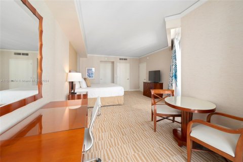 Copropriété à vendre à Sunny Isles Beach, Floride: 1 chambre, 94.85 m2 № 1875264 - photo 13