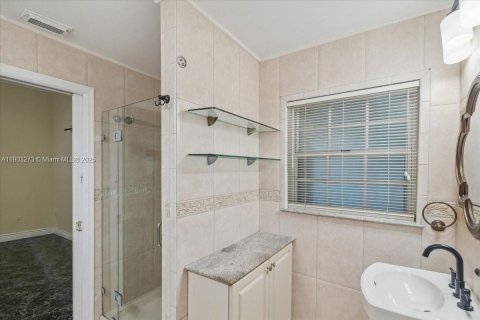 Villa ou maison à vendre à Pembroke Pines, Floride: 4 chambres, 140.28 m2 № 1954533 - photo 26